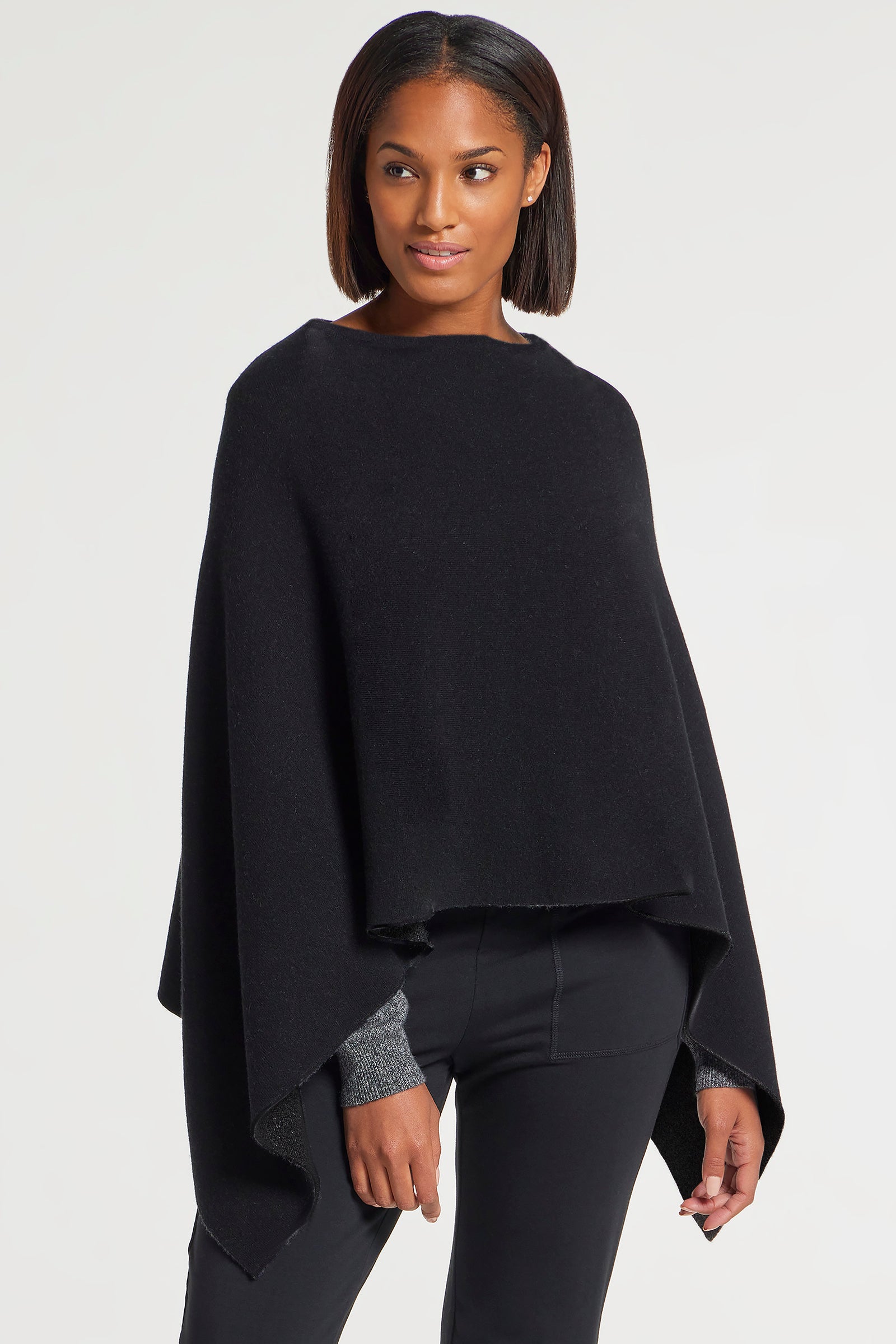 Black || Sade Poncho