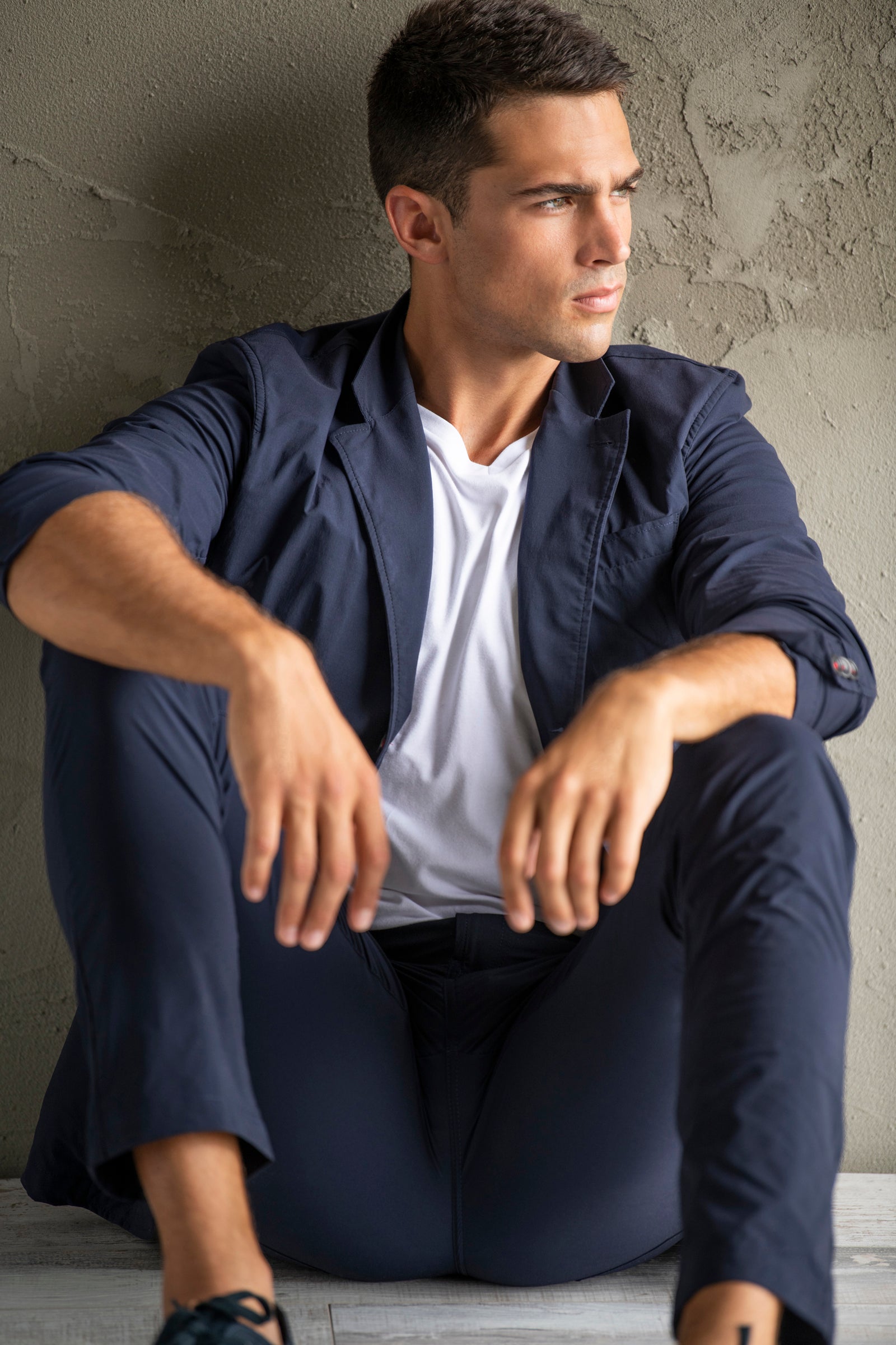 The Best Blazer. Man Showing the Front Profile of a Men's Hemingway Blazer in Navy.